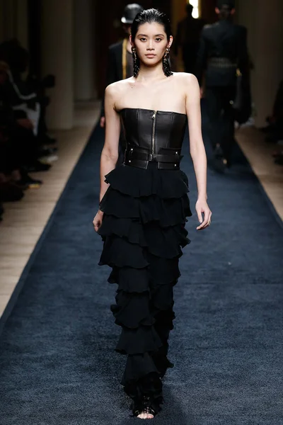 Look 46